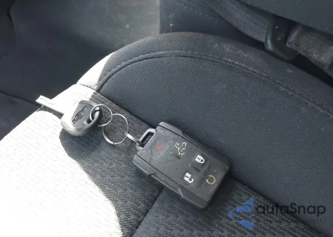 2021 Chevrolet Silverado 1500 2Wd Standard Bed Custom z USA, uszkodzony, nr VIN 1GCRWBEK9MZ300245